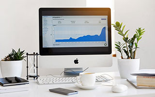 AYX官网-西甲中锋无球跑动模式对防线施压模式研究，无球跑位阻挡犯规