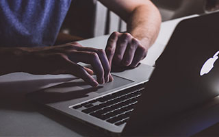 爱游戏官方网站-国家男篮训练营加强体能和战术磨合，男篮 训练