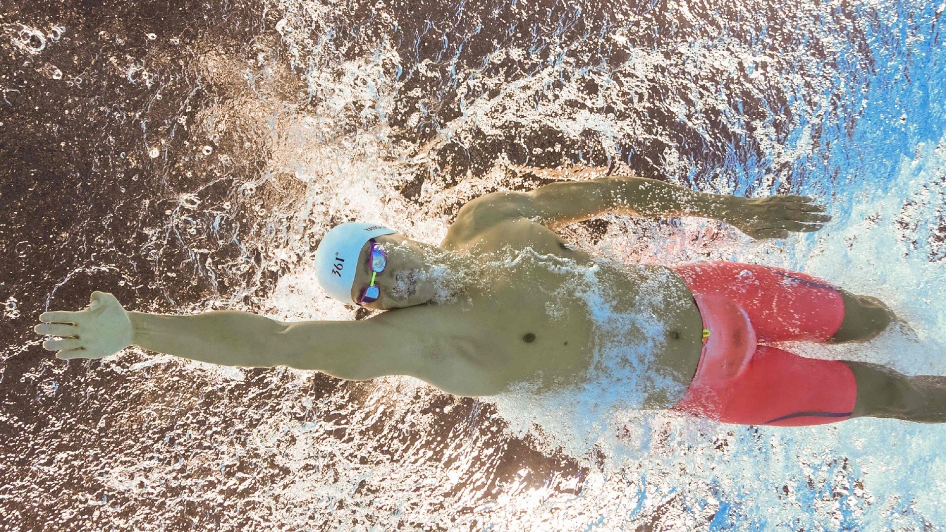 爱游戏app下载-青队主帅公开表态，决心赢下下场比赛，中国青年队主教练