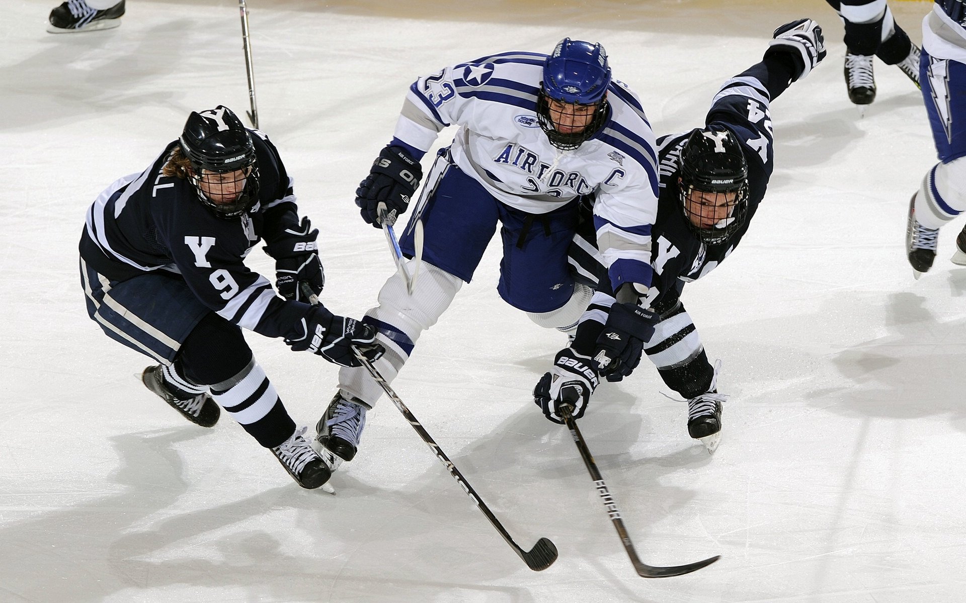 划频节奏控制精准，比赛稳定性高，划幅和划频