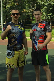 爱游戏官方-球队体能结构是否影响教练使用首发与替补分布计划，足球队拉体能